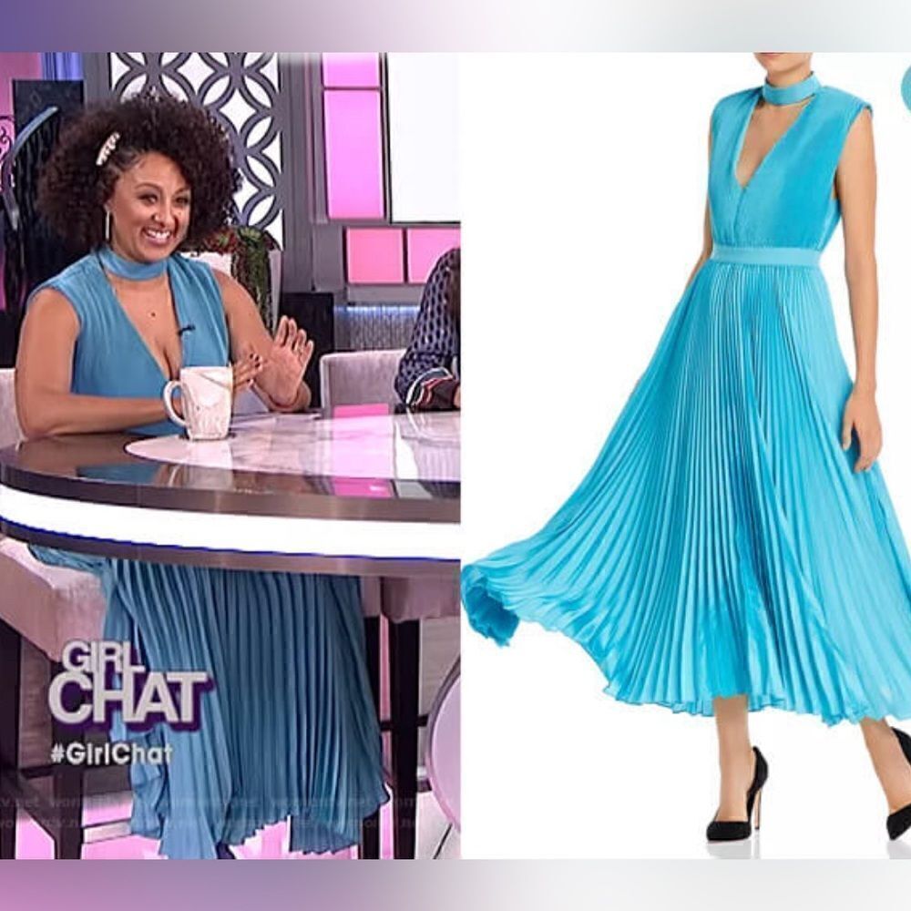 Alice + Olivia Joleen Pleated V-Neck Midi Dress - Picture 12 of 16